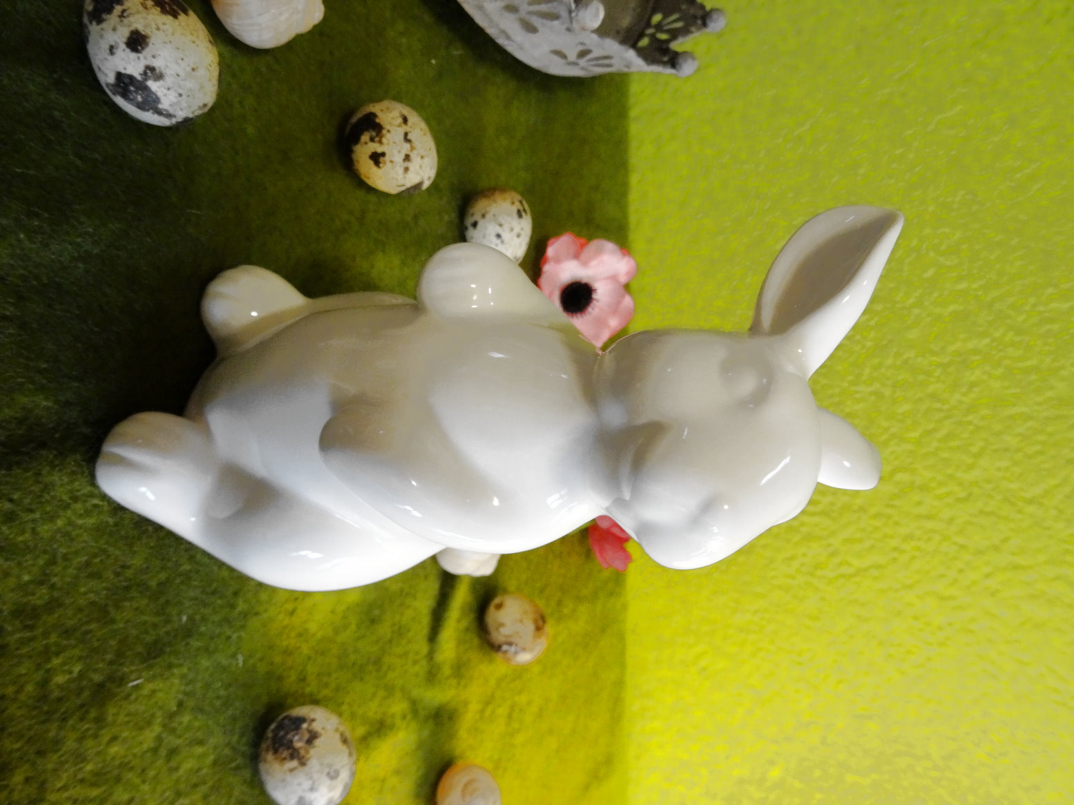 Hase groß weiß stehend, modern aus Keramik, Osterhase, Ostern Dekohase